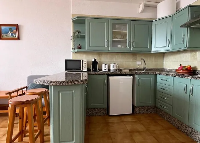 3 Minute Walk To The Διαμέρισμα *